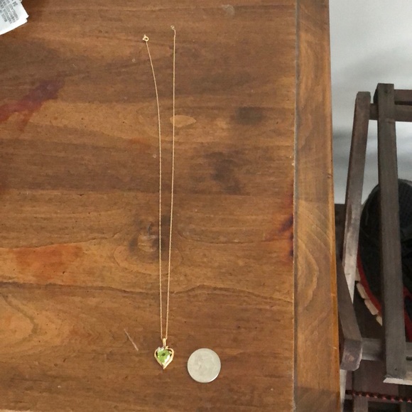 Delicate August Heart shape necklace - Picture 6 of 6